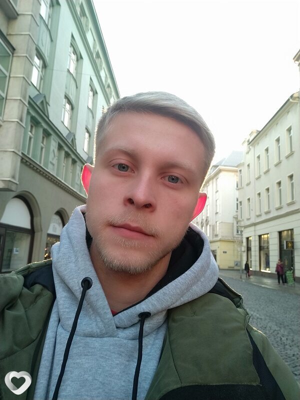 Artur, Острава