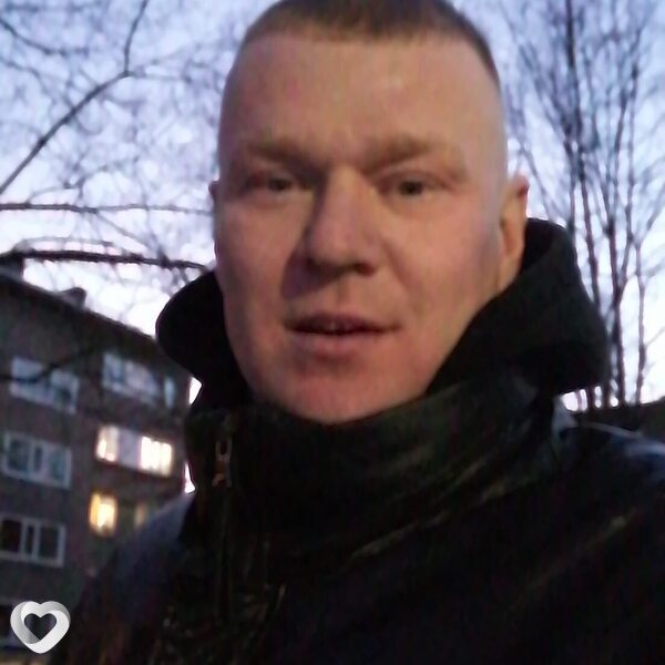 Артём, 41, Череповце — анкета №1019152