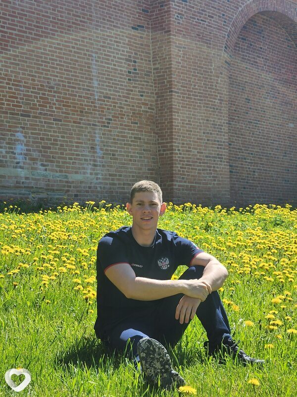 Лев, 22, Новороссийске — анкета №1019930