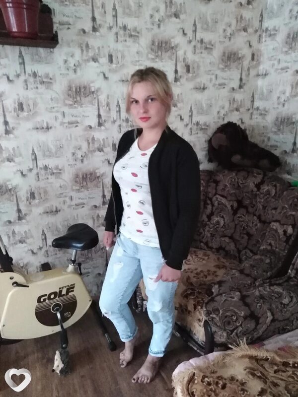 Елена, 29, Новозыбкове — анкета №1020257