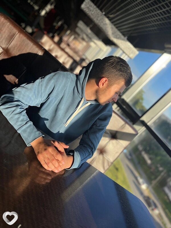 Александр, 22, Петрозаводске — анкета №1020717