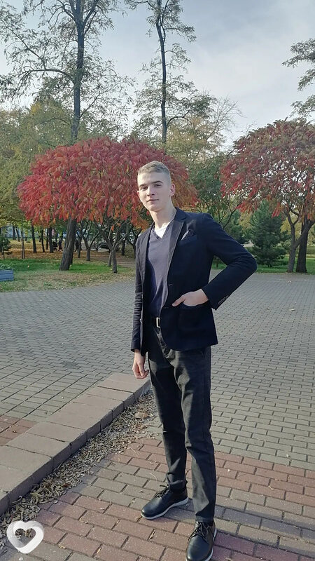 Лёша, 20, Бресте — анкета №1021121