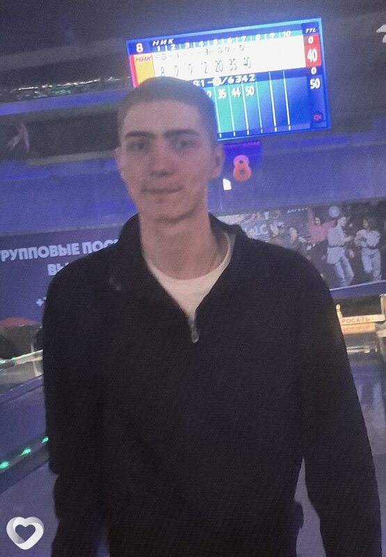 Любомир, 21, Москве — анкета №1021387