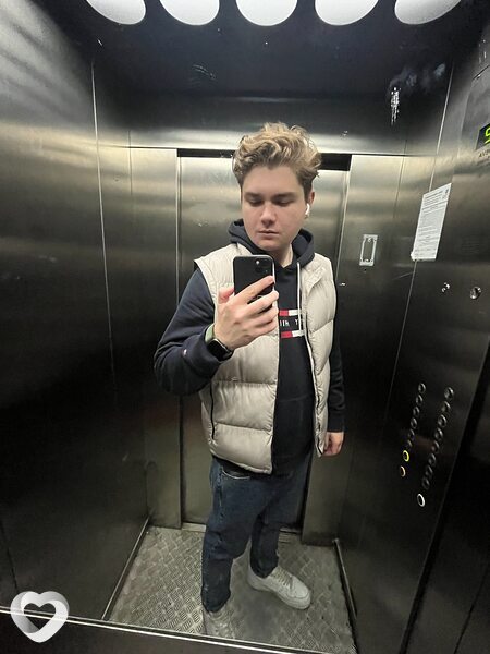 Андрей, 24, Москве — анкета №1021783