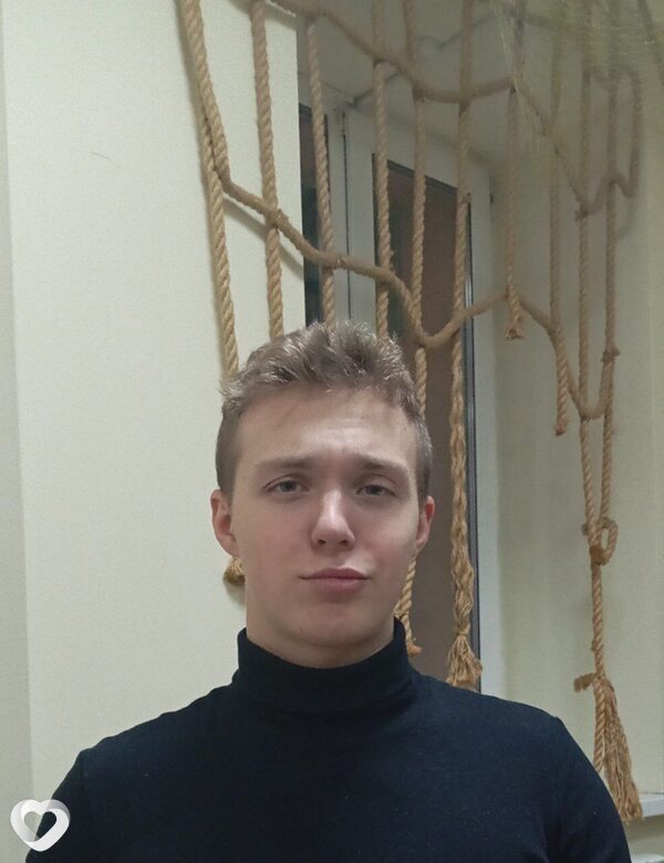 Виктор, 22, Брянске — анкета №1022050
