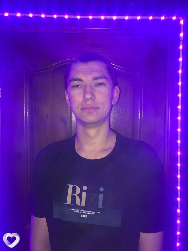 Иван, 23, Красноярске — анкета №1022682