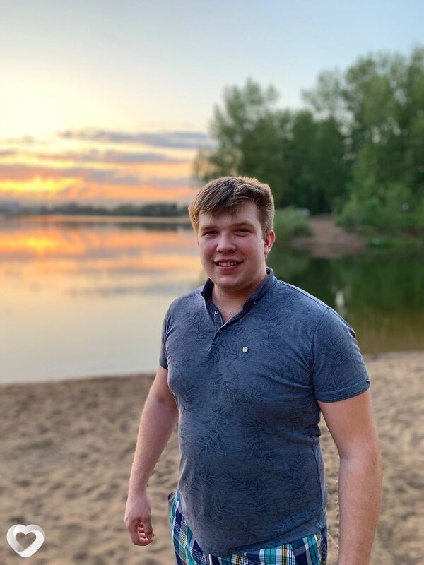Олег, 26, Самаре — анкета №1023371