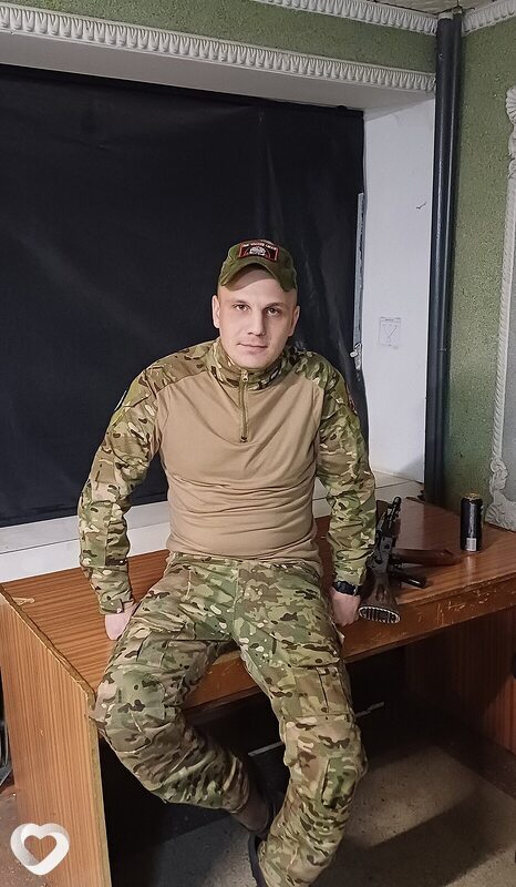 Иван, 32, Москве — анкета №1023933