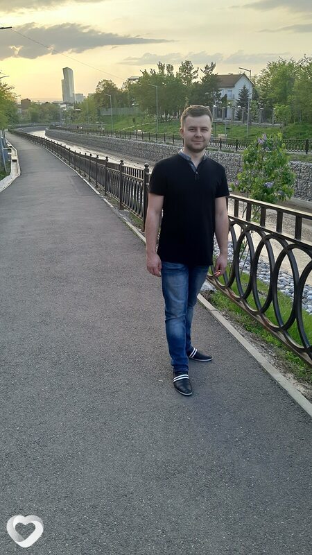 Александр, 36, Алматы — анкета №1024393