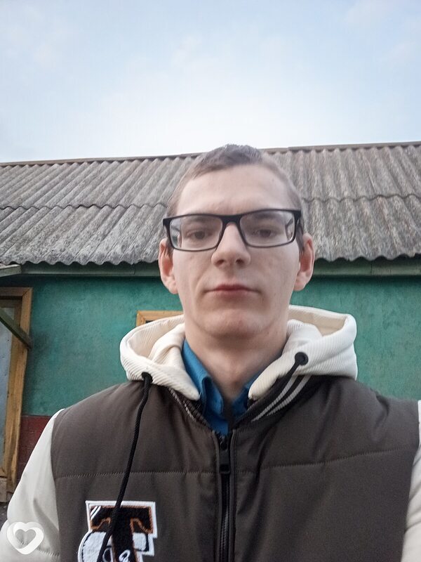 Сергей, 20, Молодечно — анкета №1024606