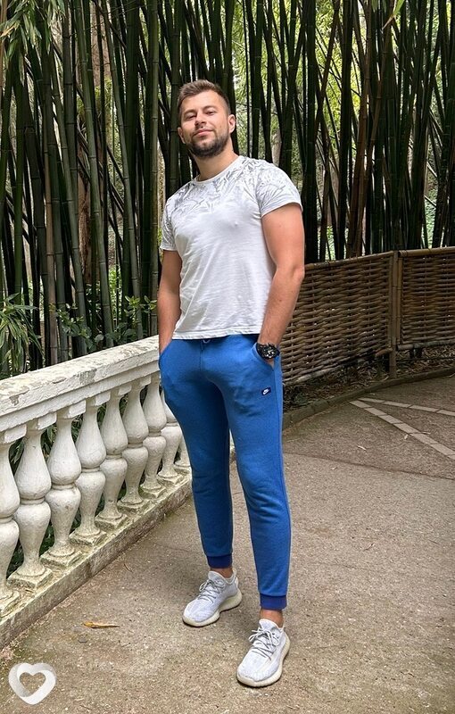 Дмитрий, 25, Москве — анкета №1024738