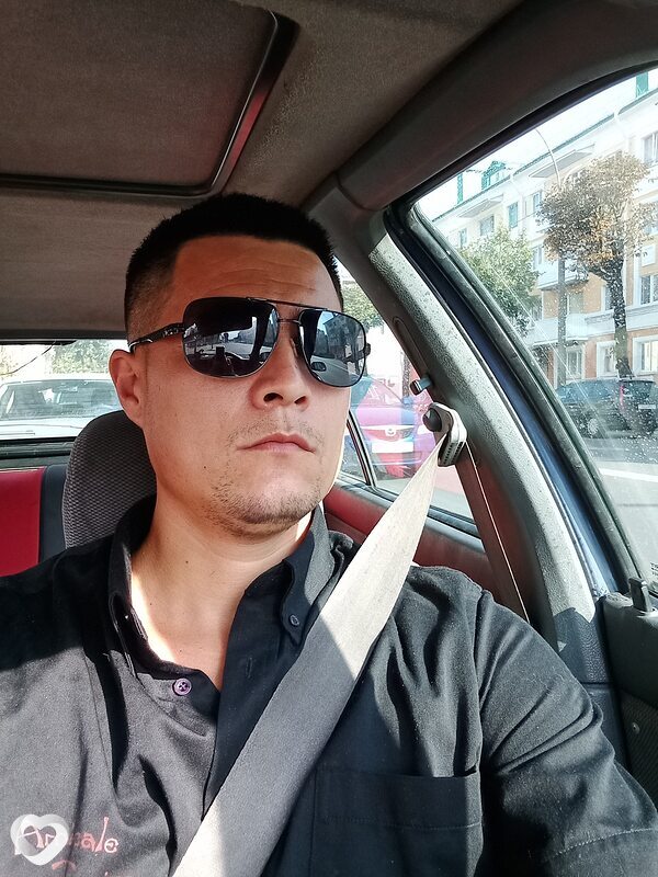 Maksim, Белоозерск