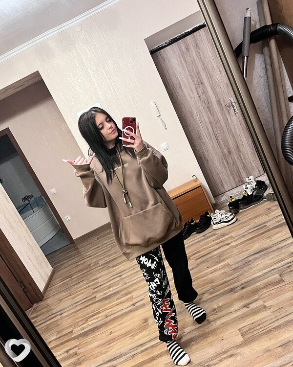 Анна, 22, Томске — анкета №1025409