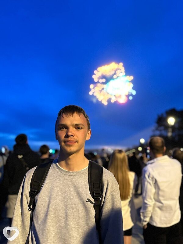 Матвей, 21, Москве — анкета №1025533