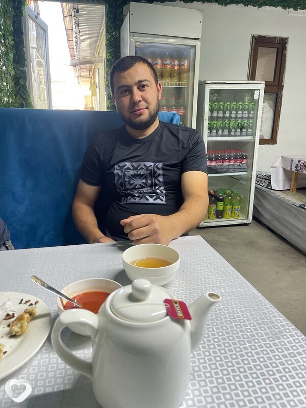 Артур, 28, Алматы — анкета №1025788