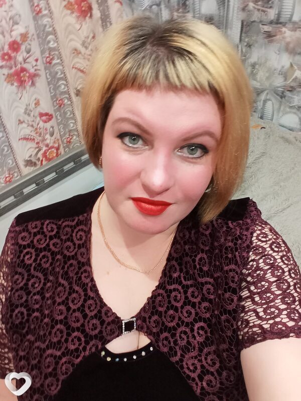 Людмила, 37, Кирове — анкета №1026728