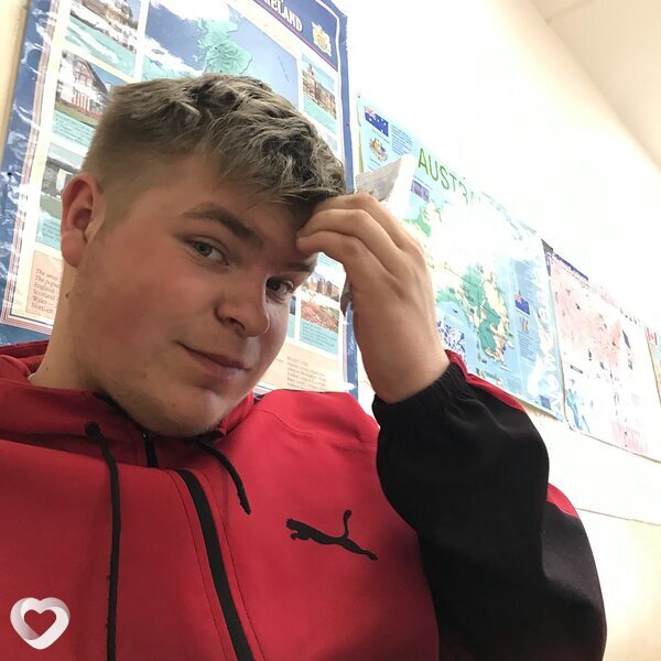 Александр, 20, Иркутске — анкета №1027572