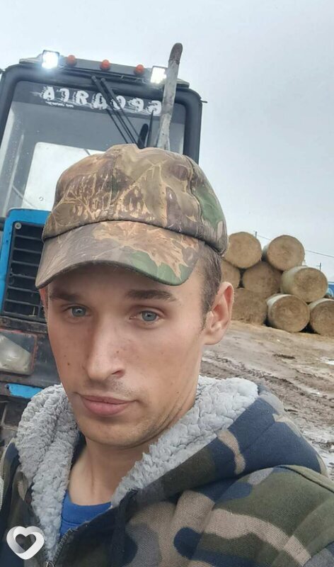 Александр, 25, Червени — анкета №1027677