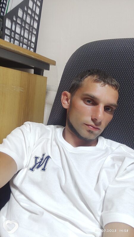 Юрий, 35, Красноярске — анкета №1028243