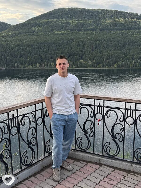 Александр, 23, Красноярске — анкета №1028315