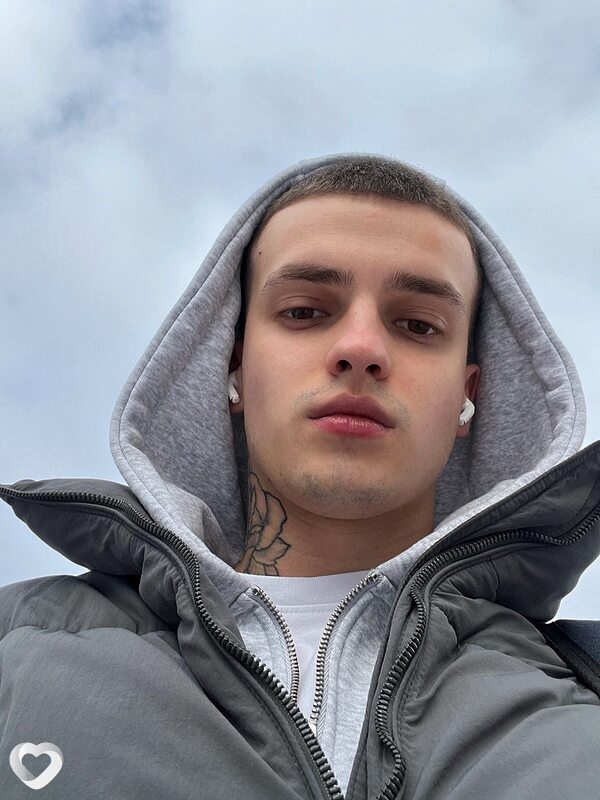 Максим, 23, Ростове-на-Дону — анкета №1028487