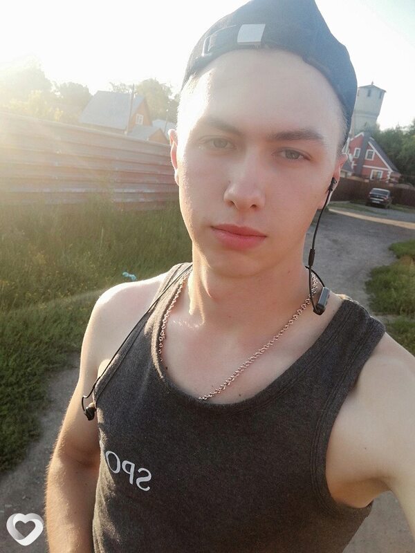 Антон, 25, Барнауле — анкета №1028841