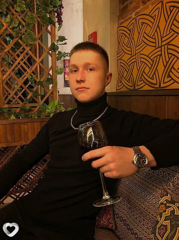 Кирилл, 24, Москве — анкета №1028912