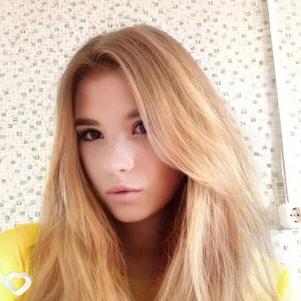 Анна, 20, Витебске — анкета №1029504