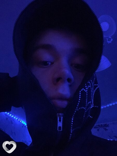 Артем, 23, Владимире — анкета №1029573