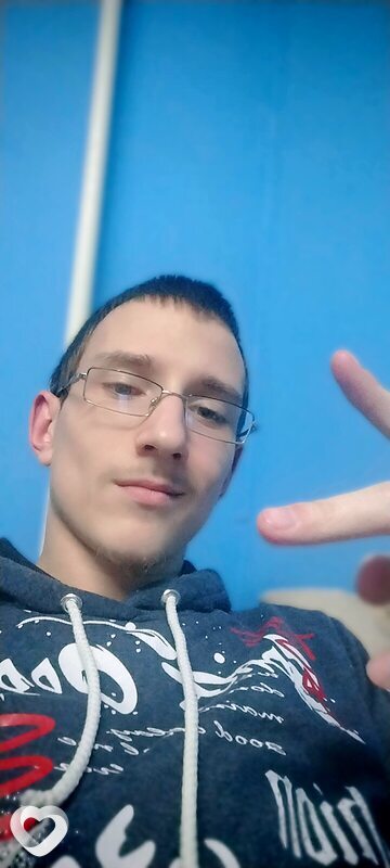 Ян Савич, 20, Светлогорске — анкета №1029939