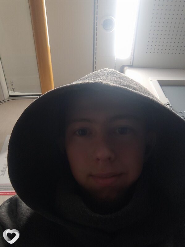 Александр, 21, Москве — анкета №1030209
