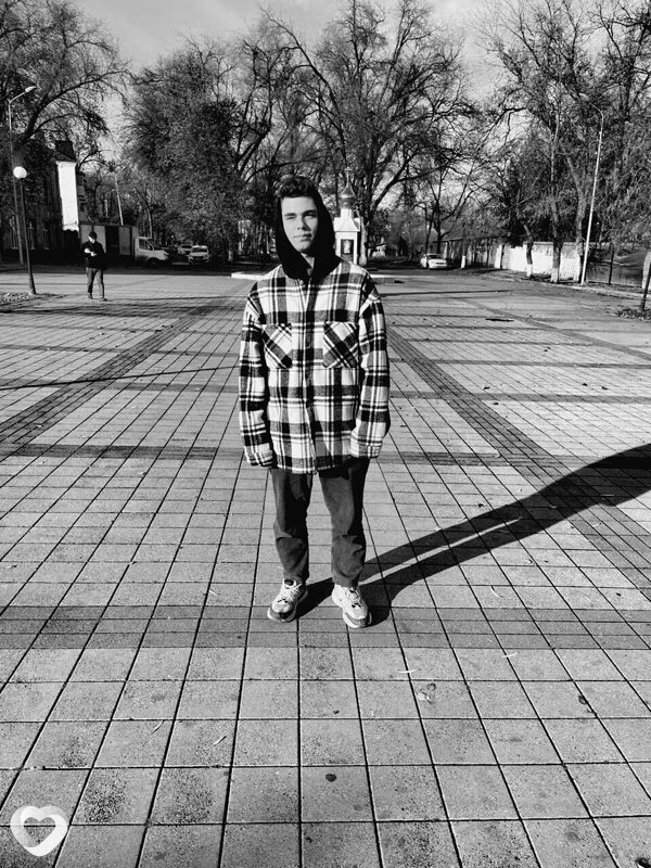 Рустам, 22, Георгиевске — анкета №1031325
