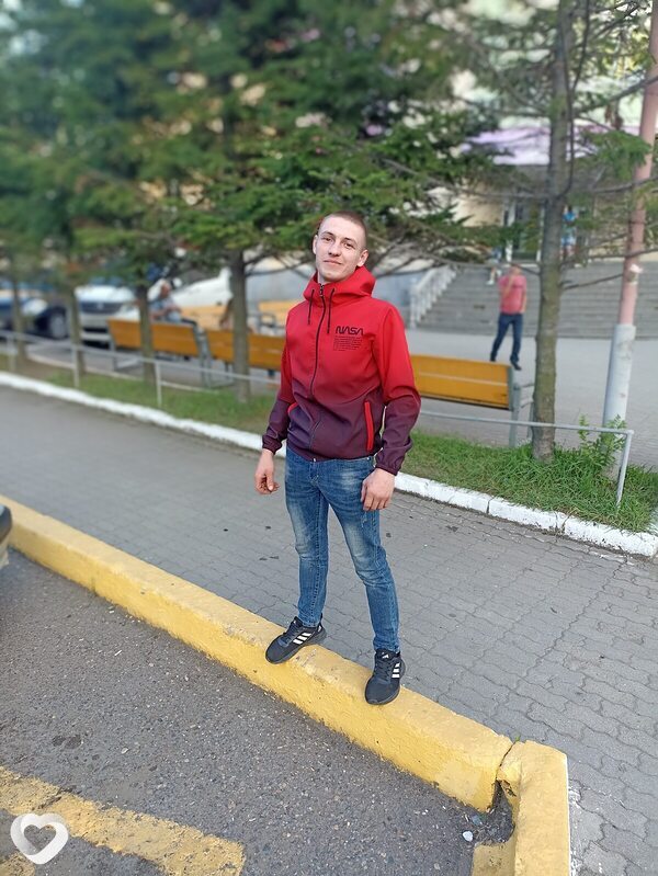 Виктор, 28, Уссурийске — анкета №1033787