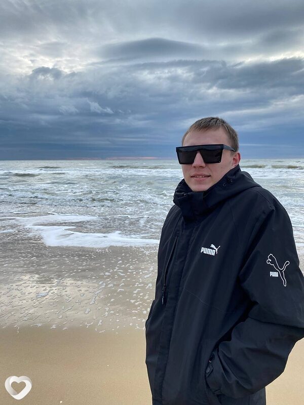 Дмитрий, 28, Москве — анкета №1033899