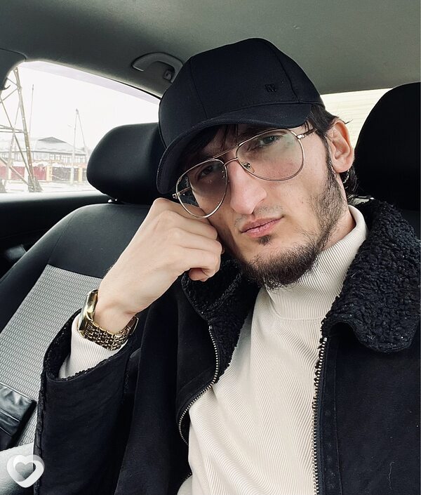 Умар, 28, Москве — анкета №1034182
