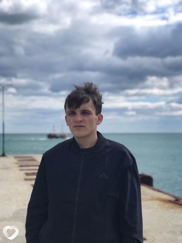 Артём, 27, Москве — анкета №1034185