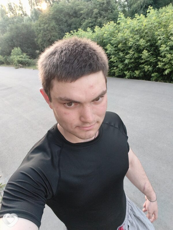 Андрей, 21, Краснодаре — анкета №1034670