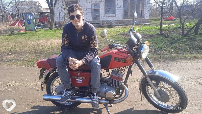 Артëм, 22, Москве — анкета №1307970