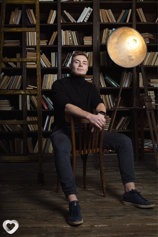 Илья, 22, Красногорске — анкета №1035303