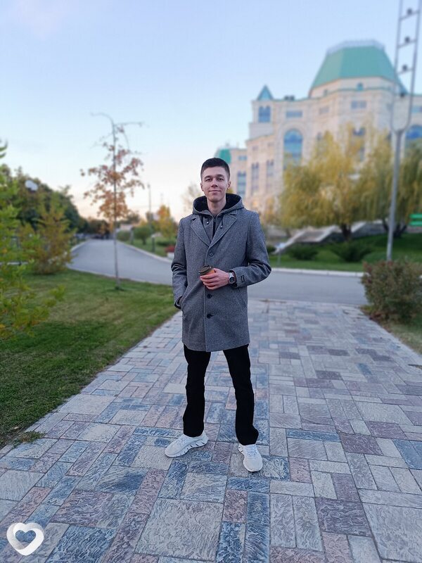 Алексей, 25, Астрахани — анкета №1035917