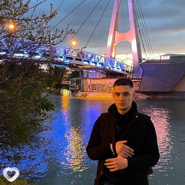 Кирилл, 26, Москве — анкета №1035974