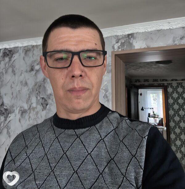 Павел, 37, Унече — анкета №1036227