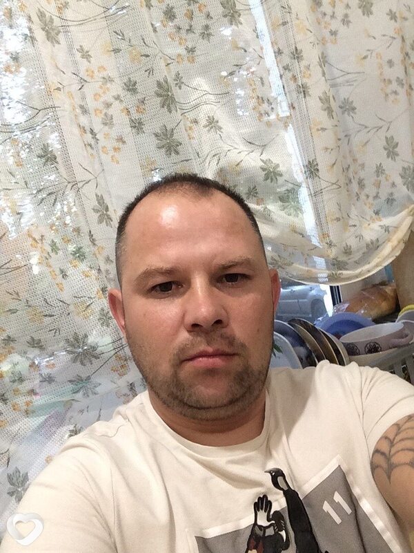 Александр, 41, Новомосковске — анкета №1036588