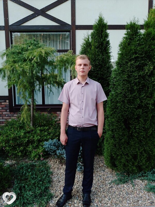 Виталий, 24, Смоленске — анкета №1037206
