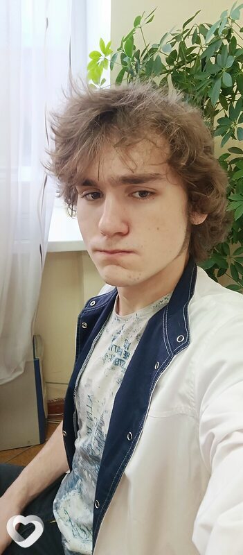 Евгений, 21, Омске — анкета №1037480