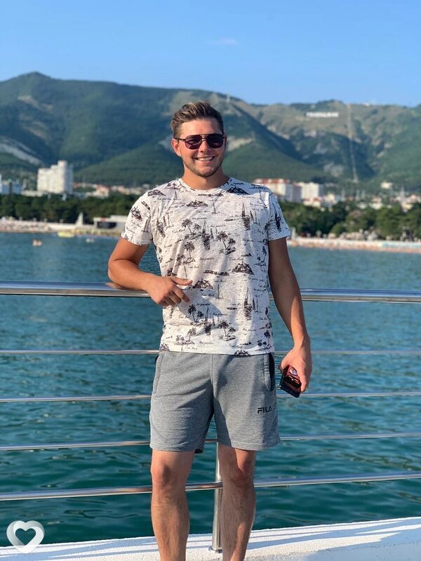 Макс, 30, Шахтах — анкета №1038791