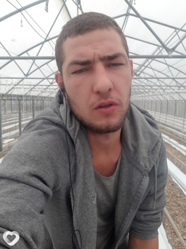 Иван, 27, Армавире — анкета №1038807