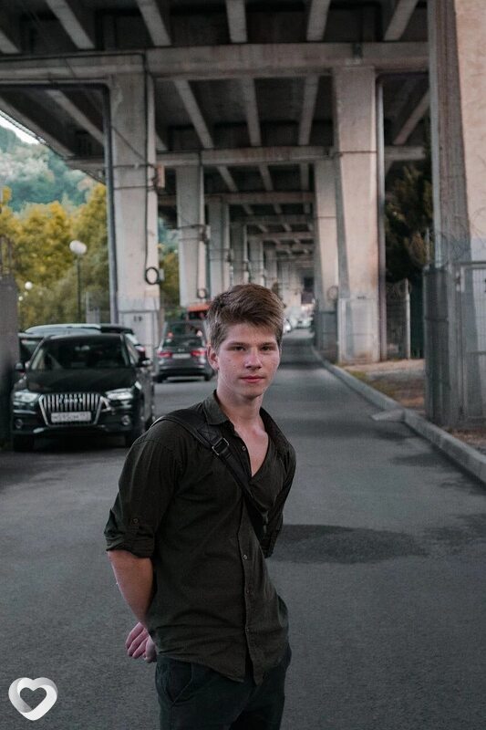 Алексей, 21, Москве — анкета №1038835