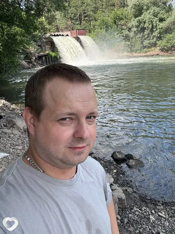 Артём, 34, Бийске — анкета №1039394