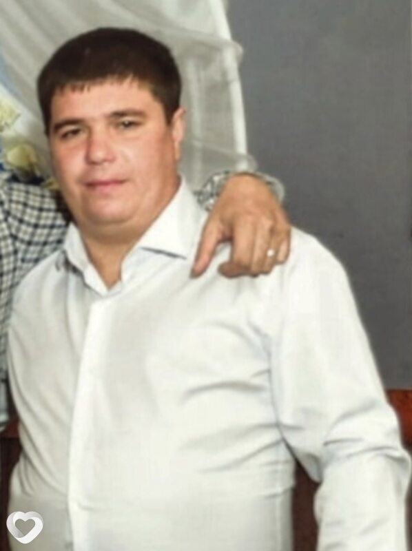 Artem, 42, Зеленодольске — анкета №1039424